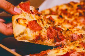 une magnifique pizza surgelée