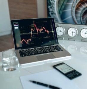 poste de travail d'une agence SEO