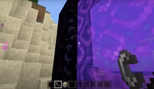 Un portail du Nether sur Minecraft, avec un briquet
